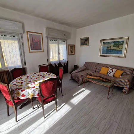아파트 Casa Rosario E Annamaria *